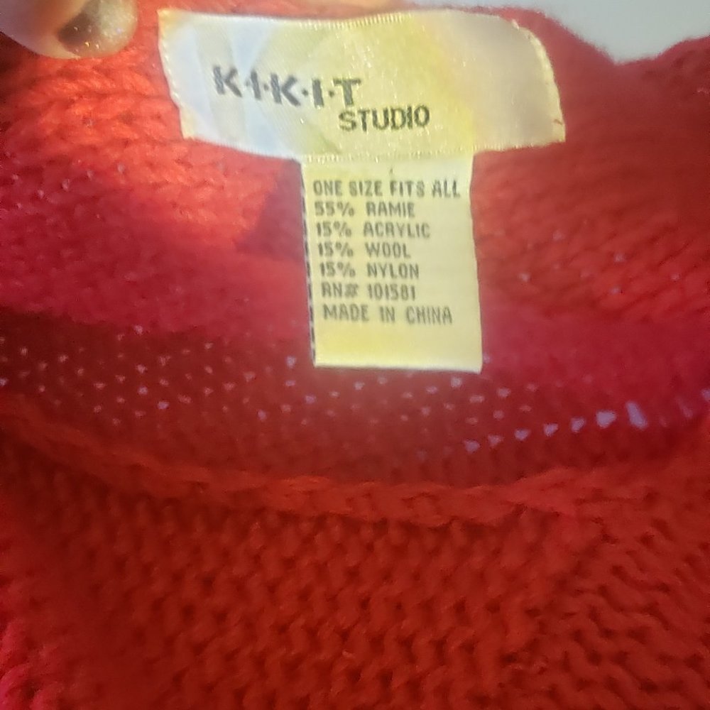 KIKIT Studio Red Shawl